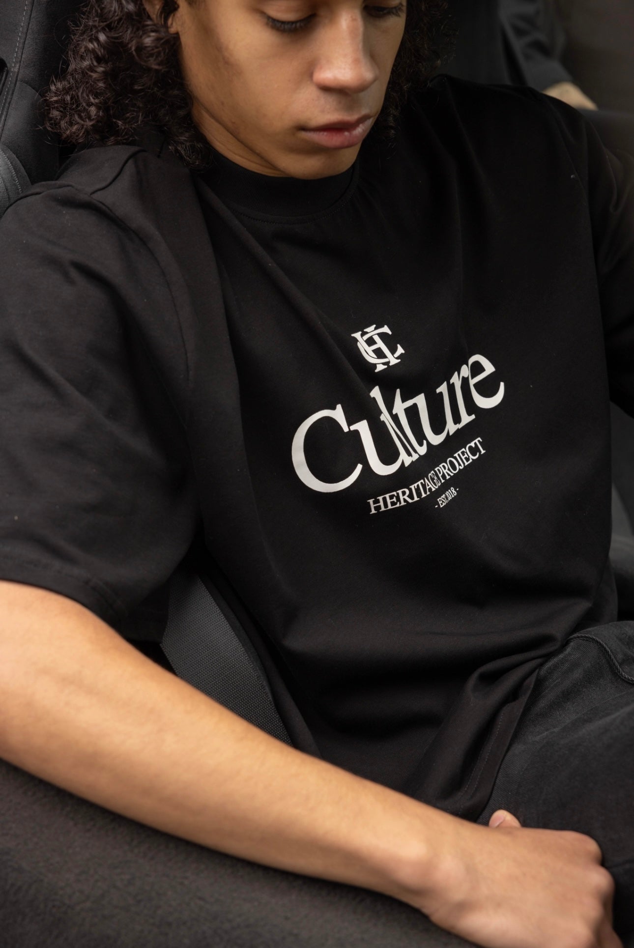 Culture Heritage - Souvenir Cropped Tee | Black