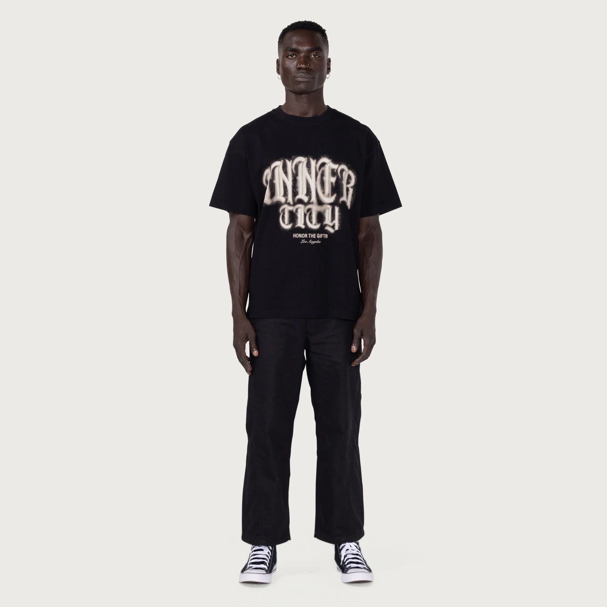 Honorez le cadeau - Stamp Inner City Tee | Noir 